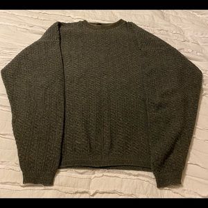 Bill Blass Sweater Size L